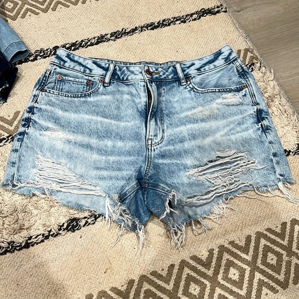 AE Tomgirl Shorts